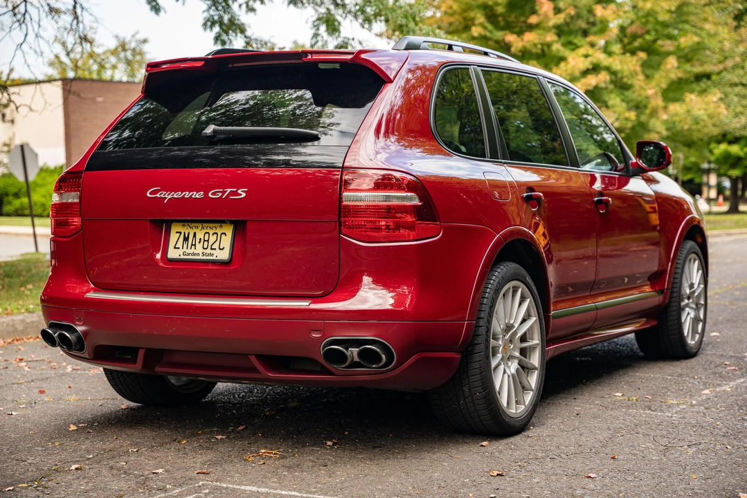 2009 Porsche 955/957 Cayenne GTS - Image 14 of 31