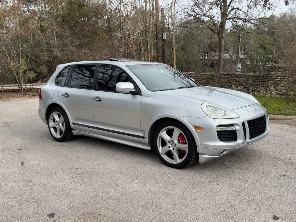 2009 Porsche 955/957 Cayenne GTS - Image 9 of 31