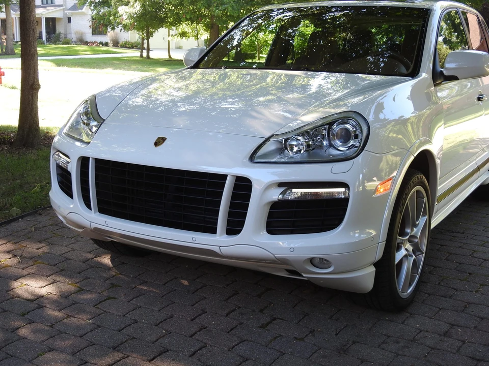 2009 Porsche 955/957 Cayenne GTS - Image 6 of 31