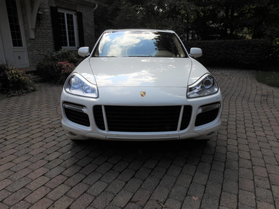 2009 Porsche 955/957 Cayenne GTS - Image 3 of 31