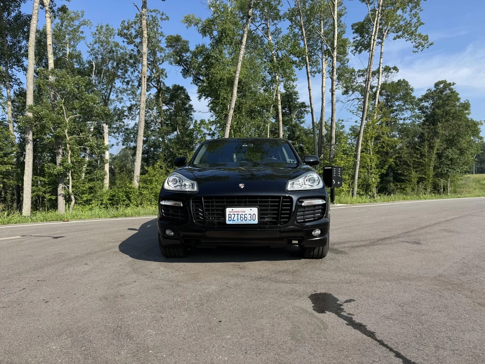2009 Porsche 955/957 Cayenne GTS - Image 9 of 31