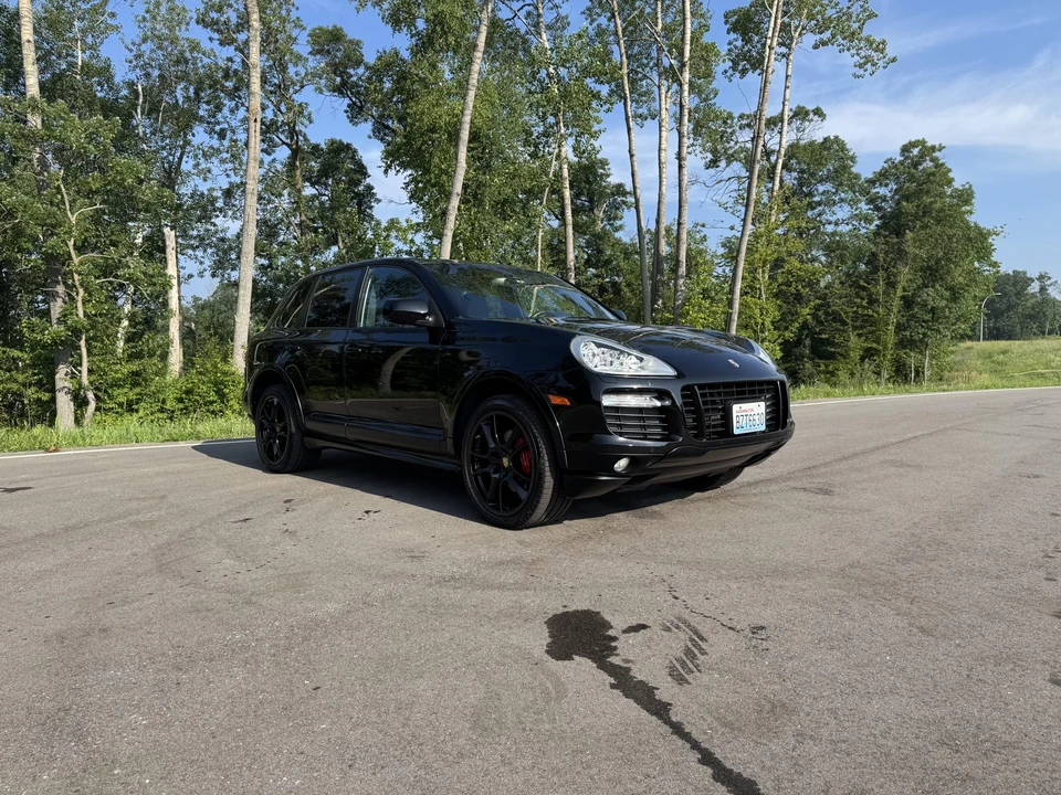 2009 Porsche 955/957 Cayenne GTS - Image 11 of 31