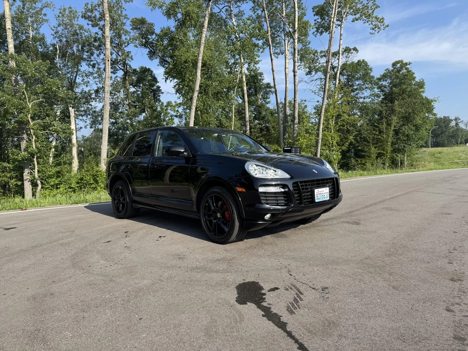 2009 Porsche 955/957 Cayenne GTS - Image 12 of 31