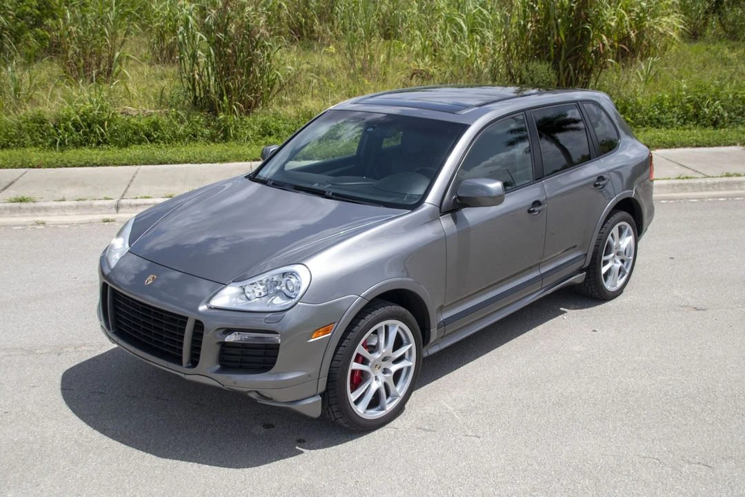 2009 Porsche 955/957 Cayenne GTS - Image 2 of 31