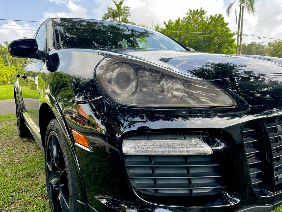 2009 Porsche 955/957 Cayenne GTS - Image 11 of 31