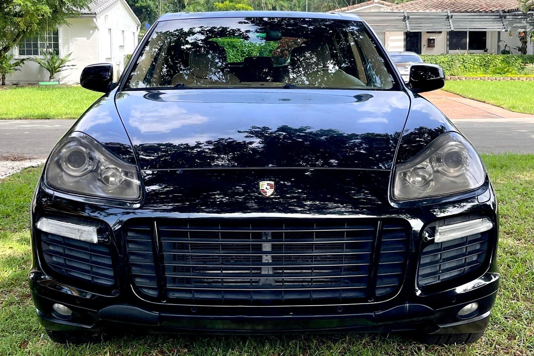 2009 Porsche 955/957 Cayenne GTS - Image 2 of 31