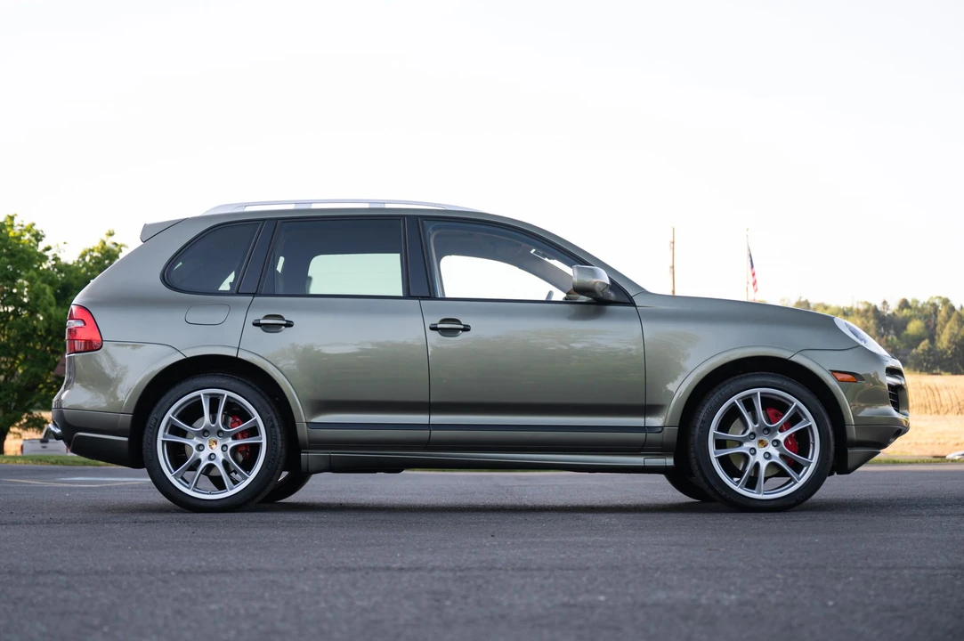 2009 Porsche 955/957 Cayenne GTS - Image 5 of 31