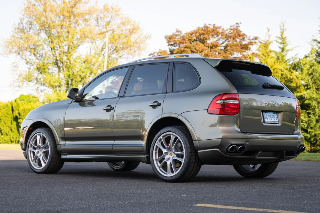 2009 Porsche 955/957 Cayenne GTS - Image 8 of 31