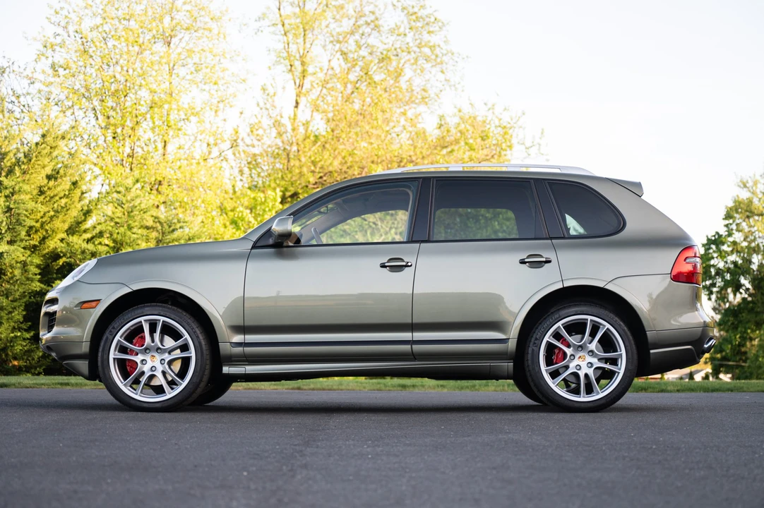 2009 Porsche 955/957 Cayenne GTS - Image 9 of 31