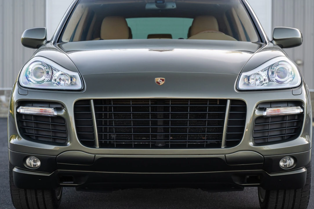2009 Porsche 955/957 Cayenne GTS - Image 18 of 31