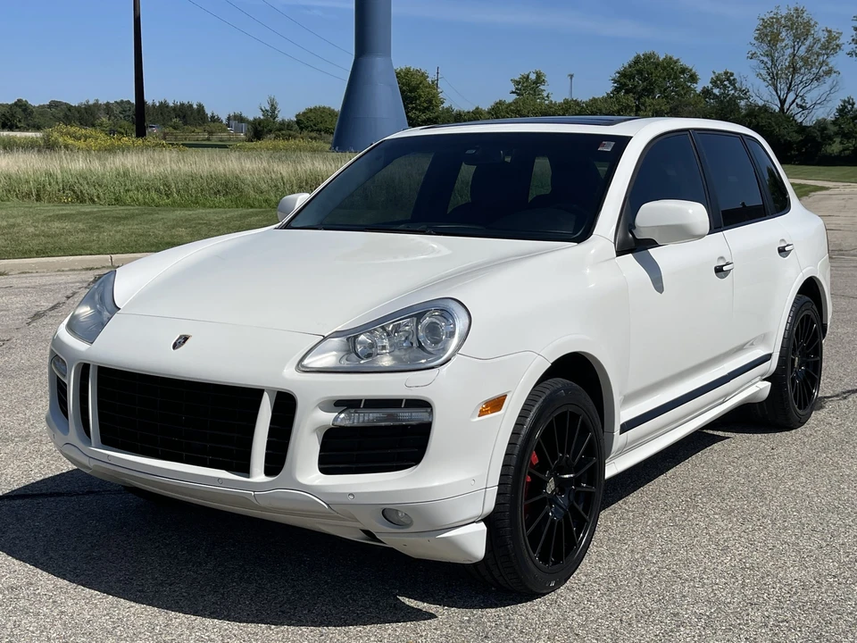 2009 Porsche 955/957 Cayenne GTS - Image 3 of 31