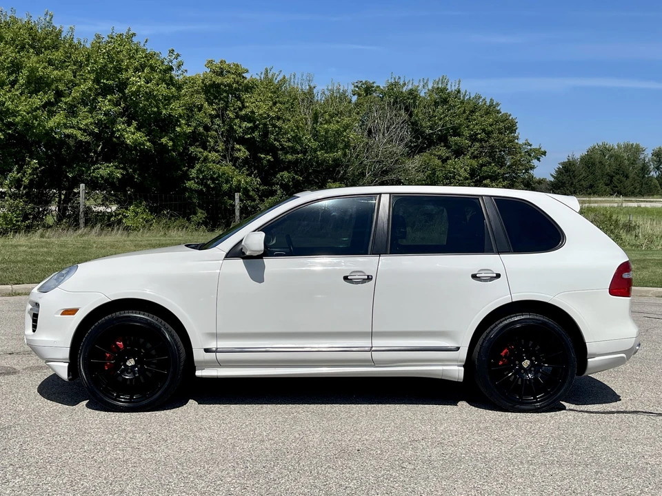 2009 Porsche 955/957 Cayenne GTS - Image 6 of 31