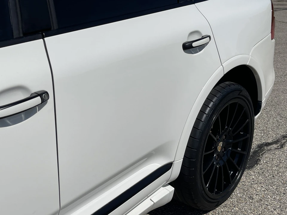 2009 Porsche 955/957 Cayenne GTS - Image 22 of 31
