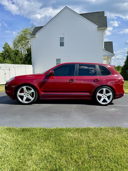 2009 Porsche 955/957 Cayenne GTS - Image 4 of 19