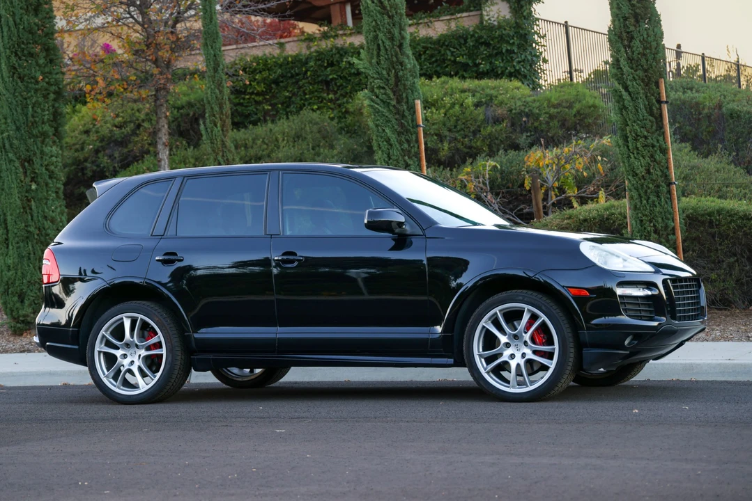 2009 Porsche 955/957 Cayenne GTS - Image 30 of 31