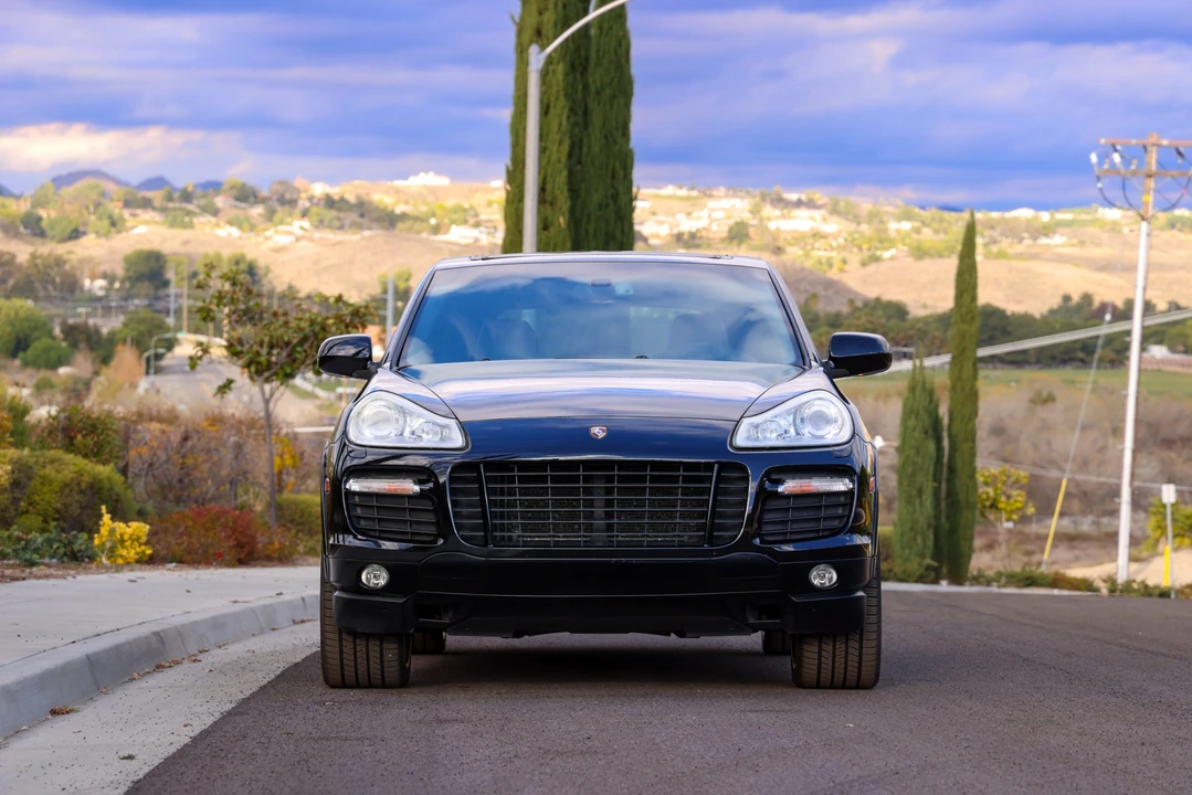2009 Porsche 955/957 Cayenne GTS - Image 16 of 31