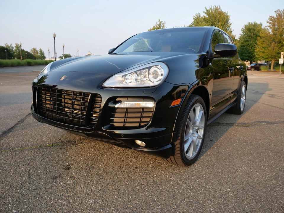 2009 Porsche 955/957 Cayenne GTS - Image 8 of 31