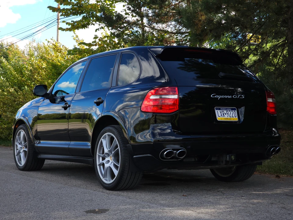 2009 Porsche 955/957 Cayenne GTS - Image 13 of 31