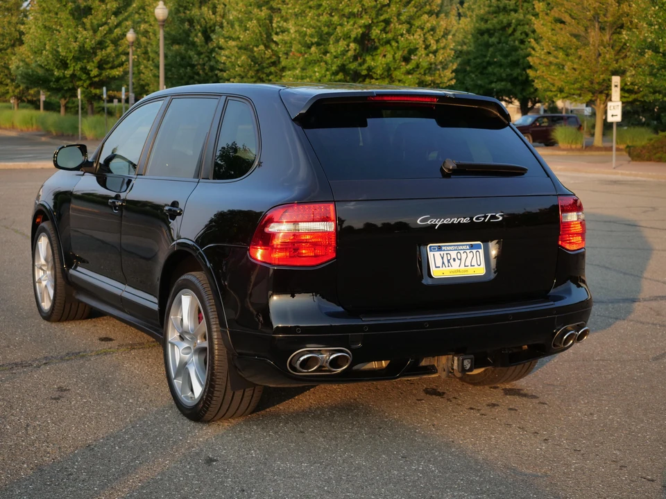 2009 Porsche 955/957 Cayenne GTS - Image 14 of 31