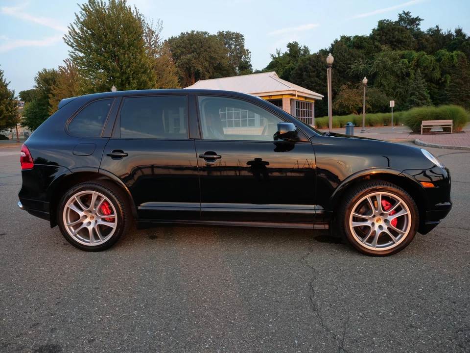2009 Porsche 955/957 Cayenne GTS - Image 19 of 31