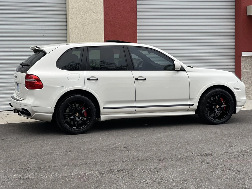 2009 Porsche 955/957 Cayenne GTS - Image 29 of 31