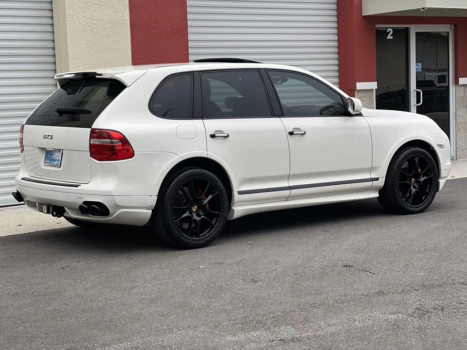 2009 Porsche 955/957 Cayenne GTS - Image 27 of 31
