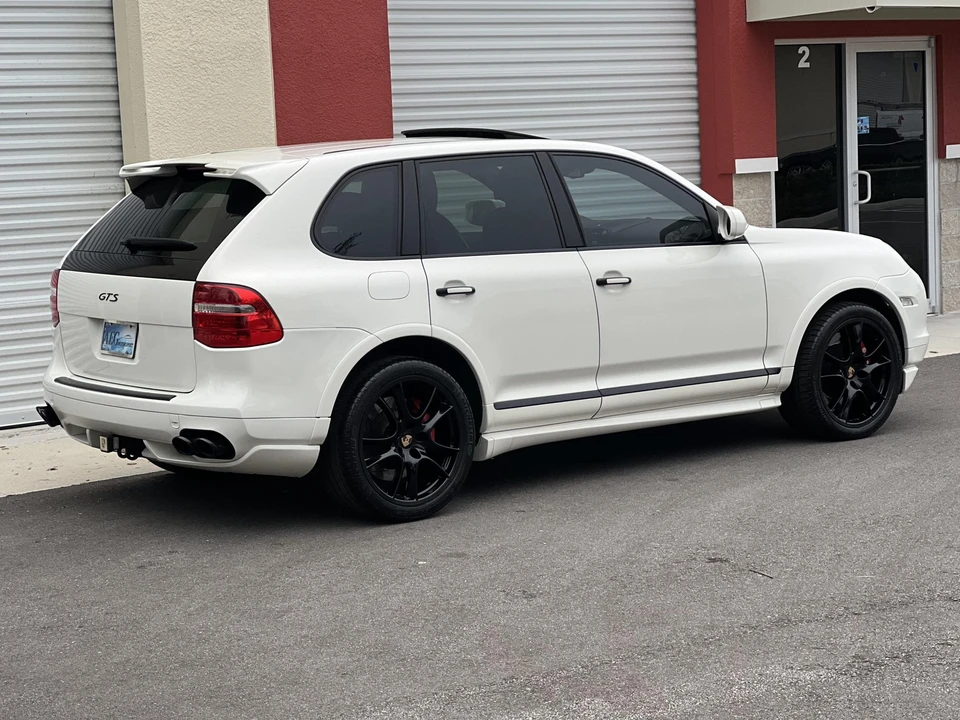 2009 Porsche 955/957 Cayenne GTS - Image 26 of 31