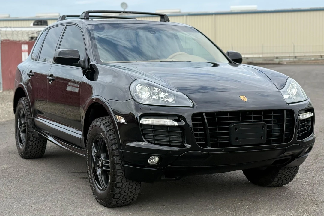2009 Porsche 955/957 Cayenne GTS - Image 2 of 31