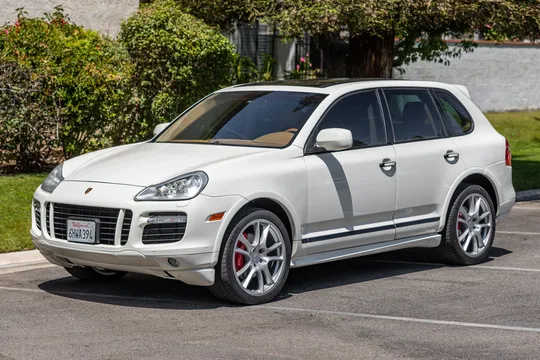 2009 Porsche 955/957 Cayenne GTS - Image 2 of 31