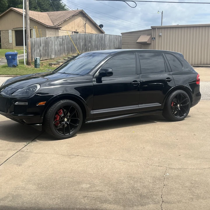 2009 Porsche 955/957 Cayenne GTS - Image 2 of 31