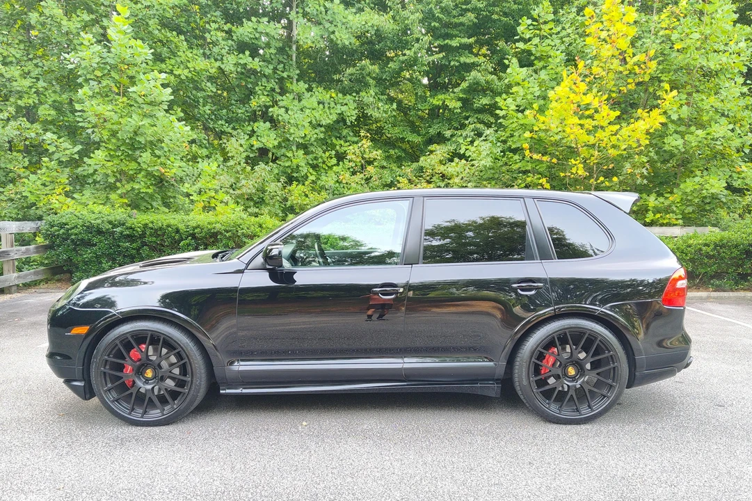 2009 Porsche 955/957 Cayenne GTS - Image 11 of 31