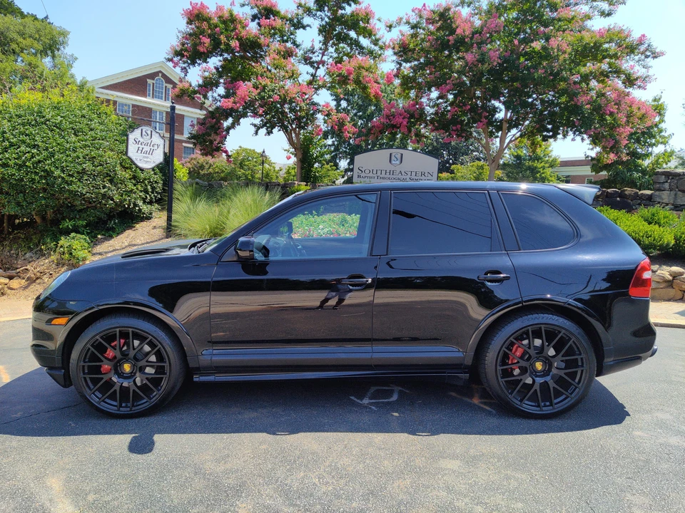 2009 Porsche 955/957 Cayenne GTS - Image 12 of 31