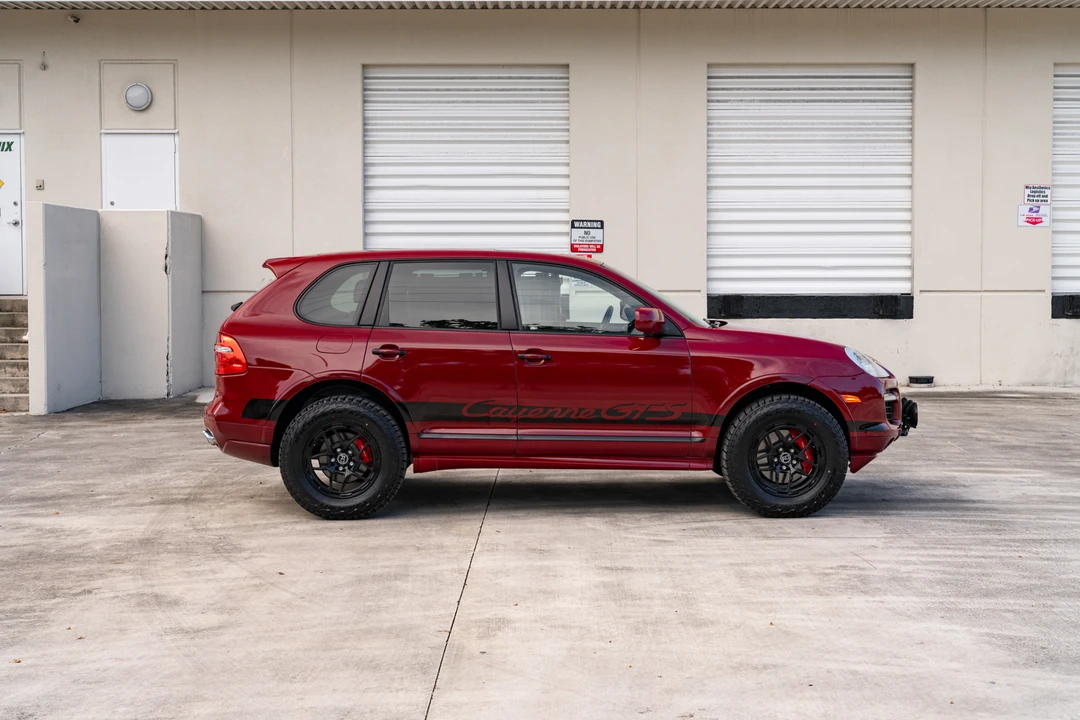2009 Porsche 955/957 Cayenne GTS - Image 11 of 31