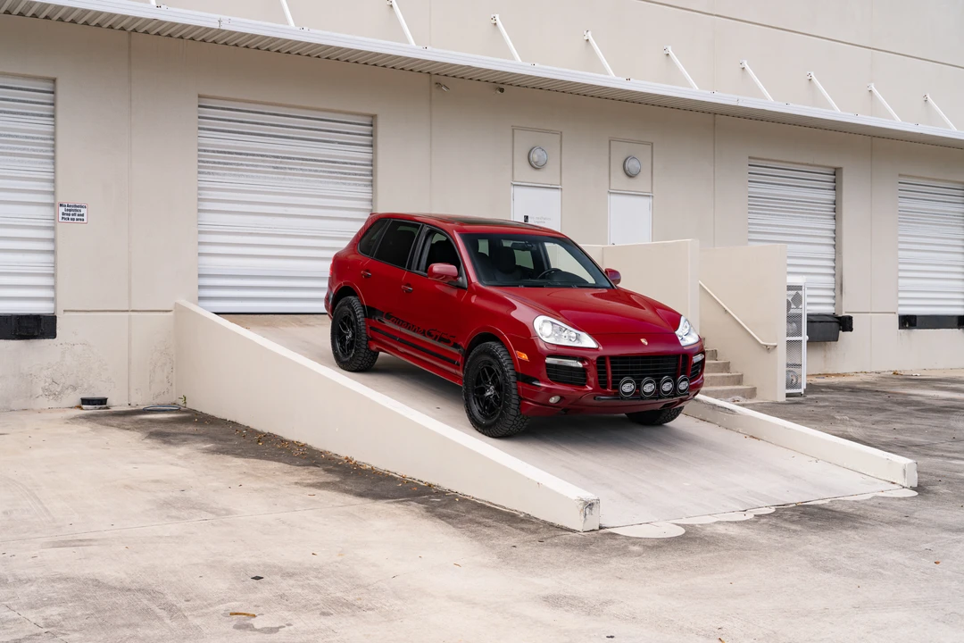 2009 Porsche 955/957 Cayenne GTS - Image 23 of 31