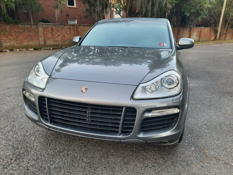 2009 Porsche 955/957 Cayenne GTS - Image 2 of 31