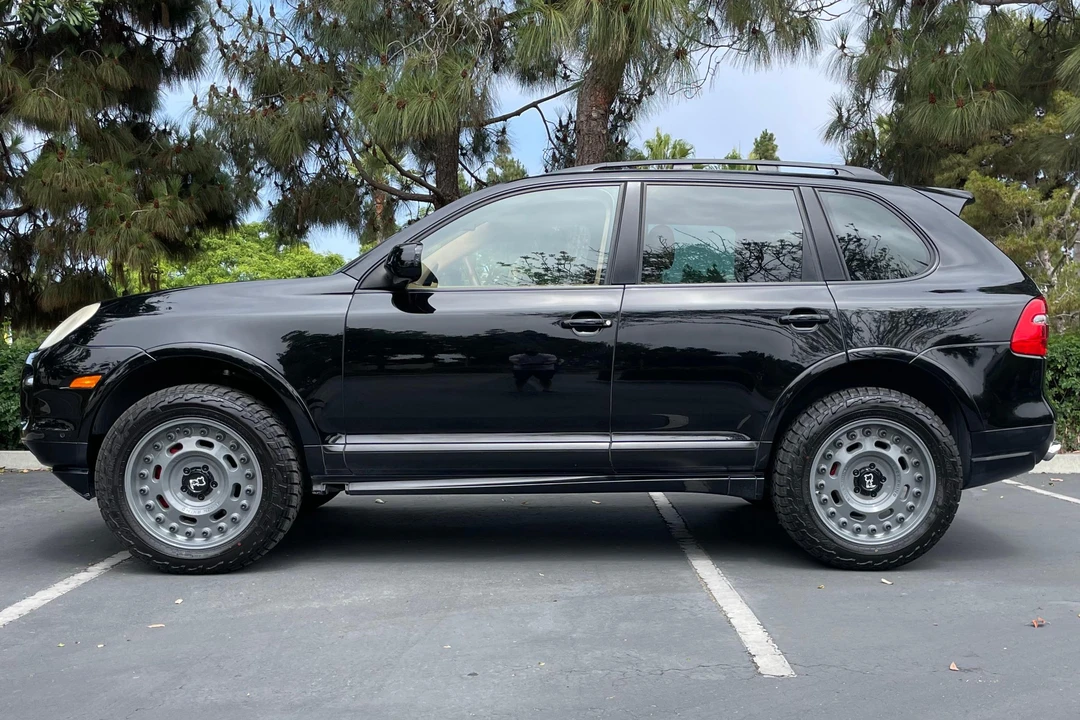 2009 Porsche 955/957 Cayenne GTS - Image 3 of 31