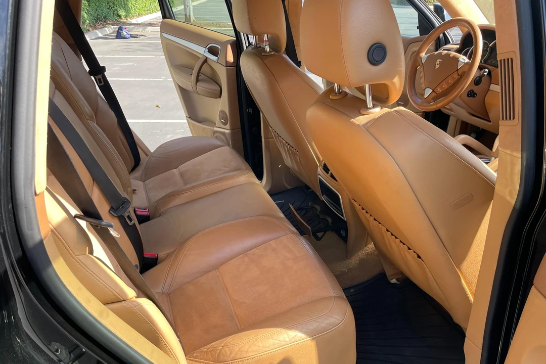 2009 Porsche 955/957 Cayenne GTS - Image 26 of 31