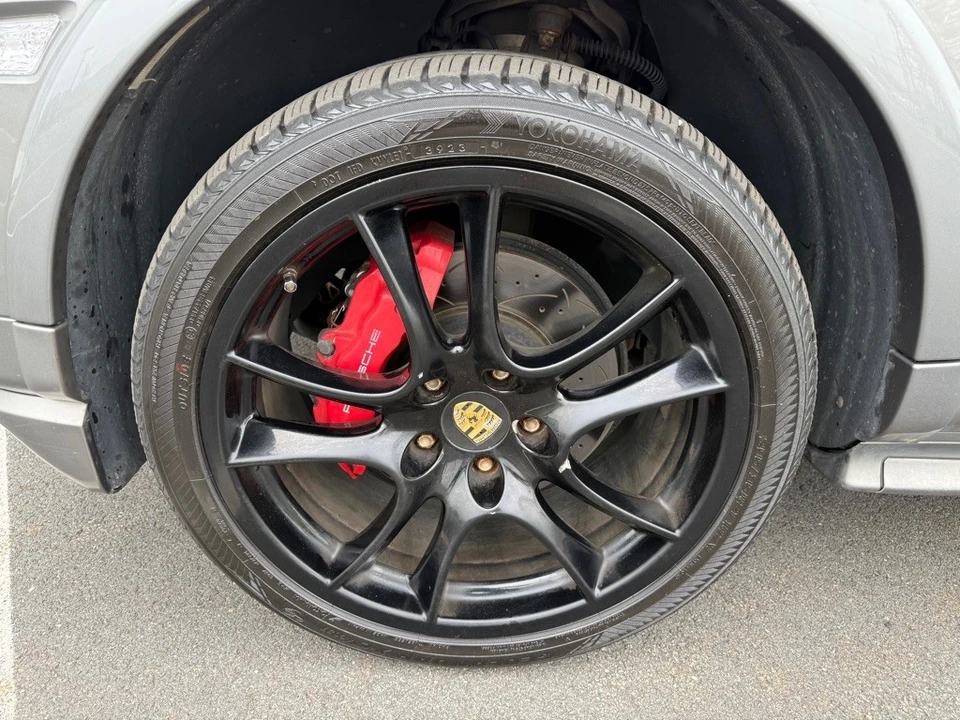 2009 Porsche 955/957 Cayenne GTS - Image 12 of 12