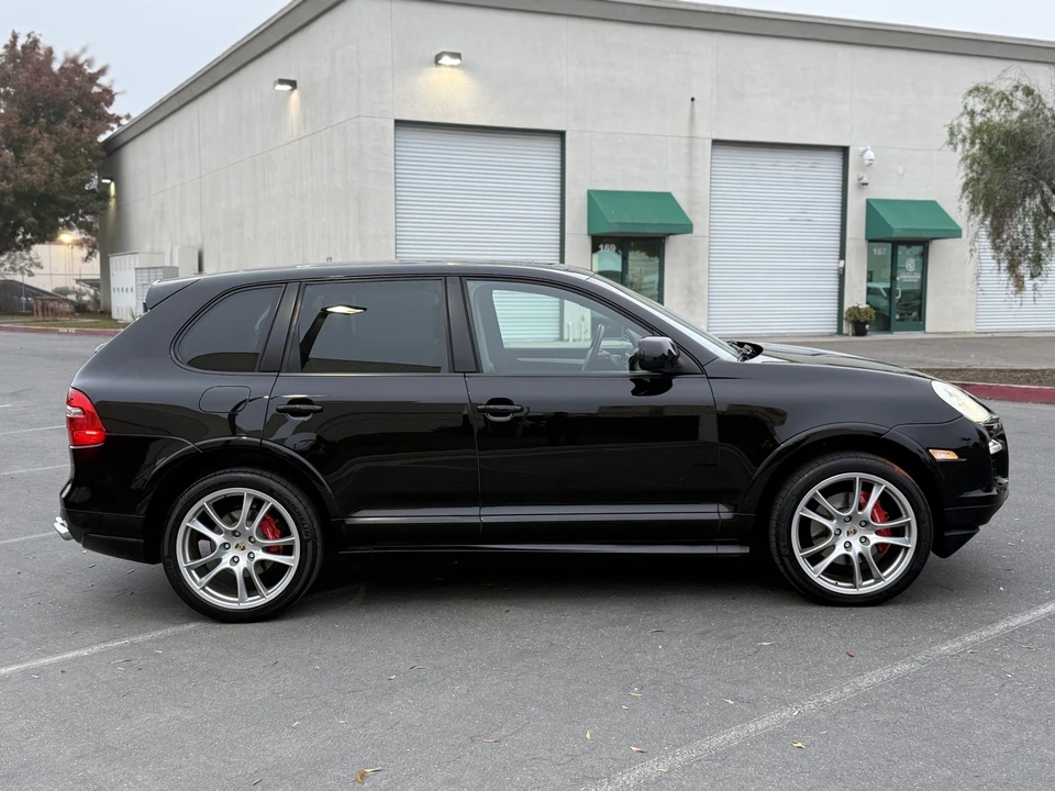 2009 Porsche 955/957 Cayenne GTS - Image 8 of 31