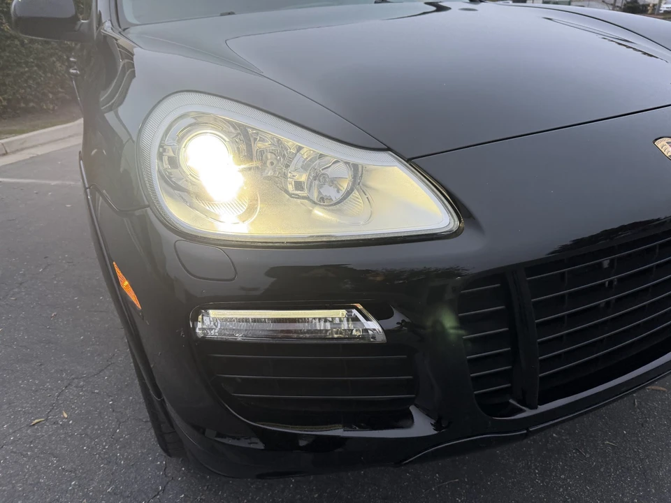 2009 Porsche 955/957 Cayenne GTS - Image 19 of 31