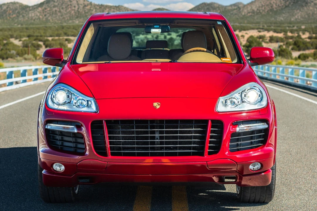 2009 Porsche 955/957 Cayenne GTS - Image 2 of 31