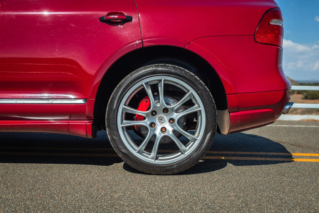2009 Porsche 955/957 Cayenne GTS - Image 21 of 31