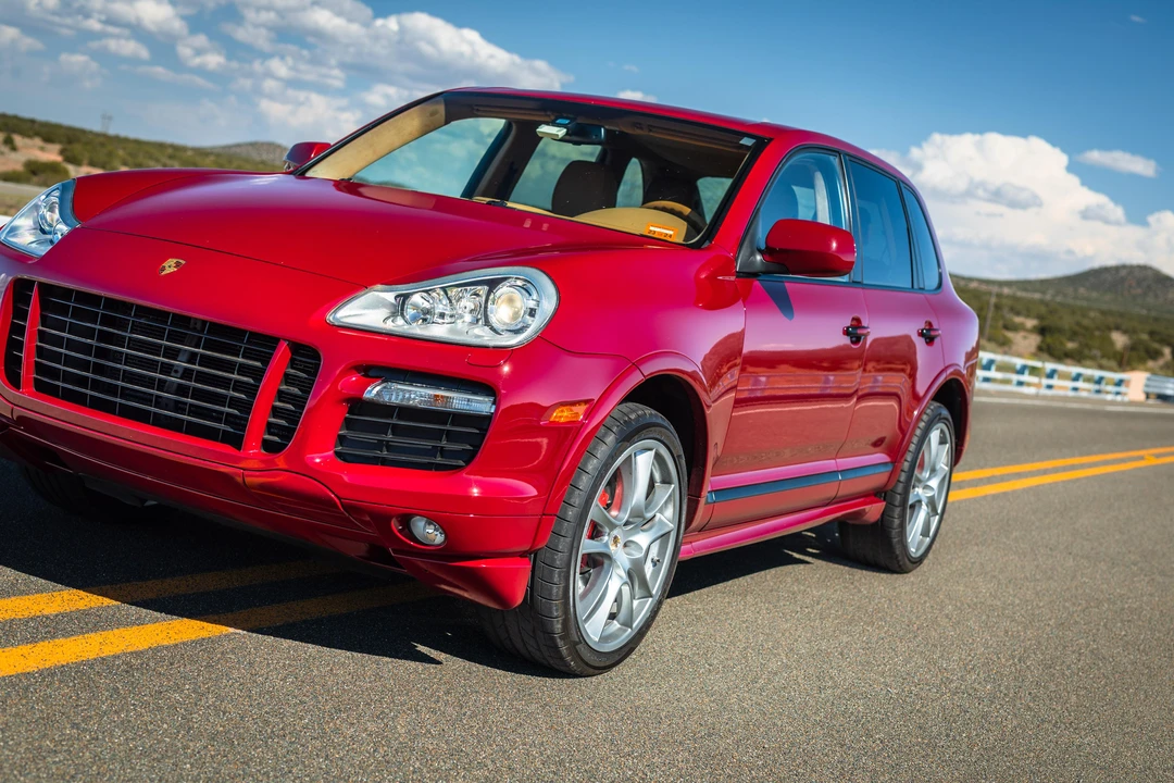 2009 Porsche 955/957 Cayenne GTS - Image 17 of 31
