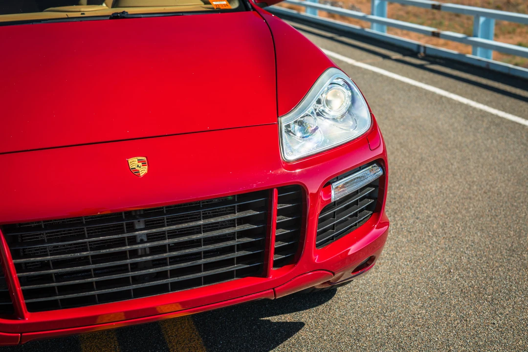 2009 Porsche 955/957 Cayenne GTS - Image 14 of 31