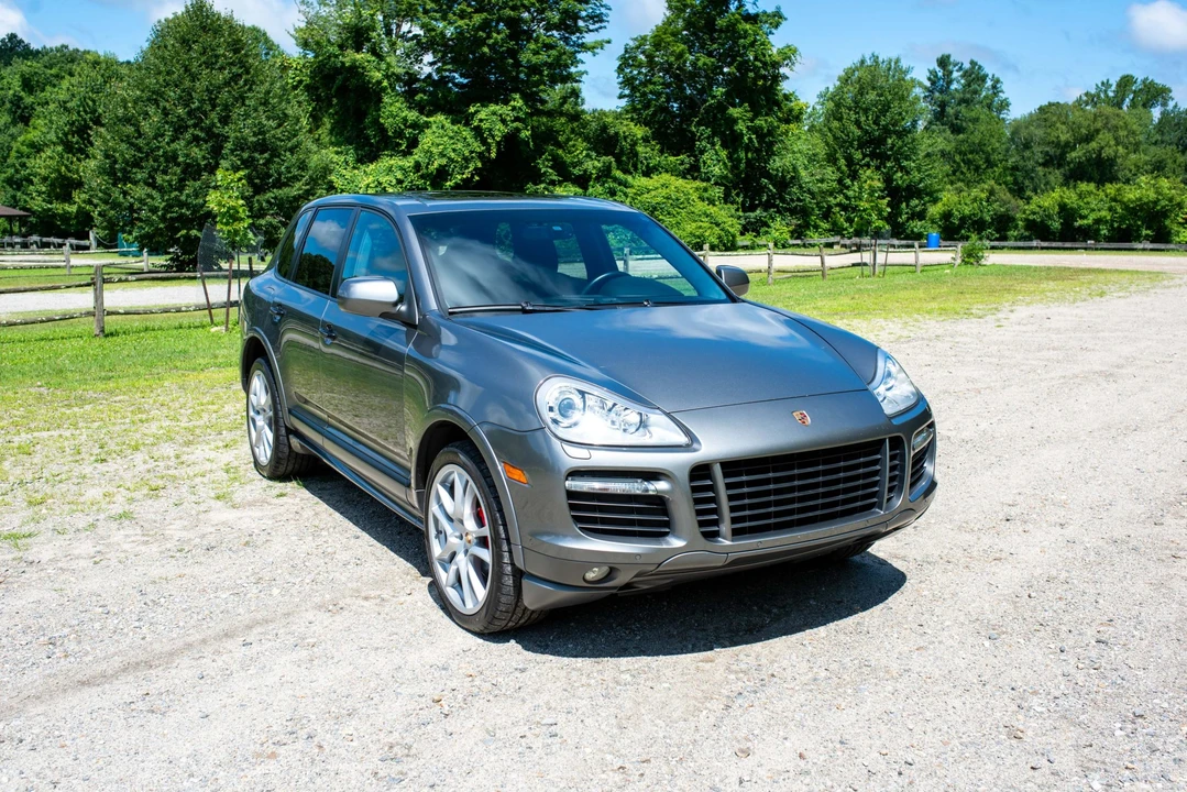 2009 Porsche 955/957 Cayenne GTS - Image 17 of 31