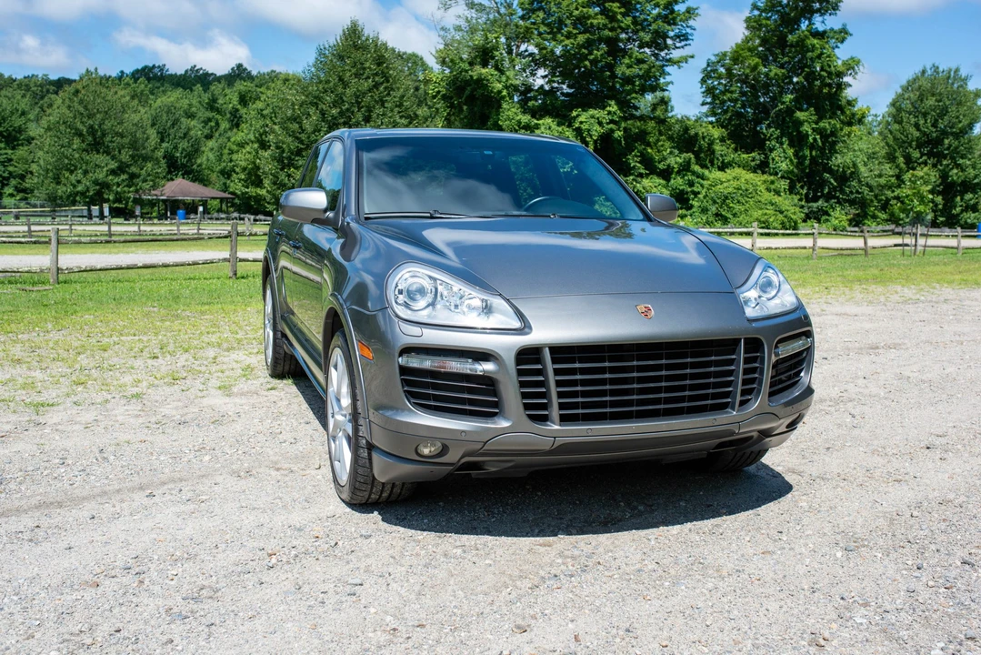 2009 Porsche 955/957 Cayenne GTS - Image 16 of 31