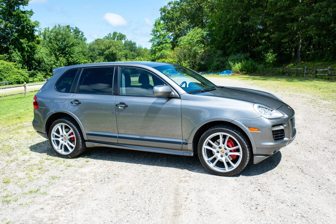 2009 Porsche 955/957 Cayenne GTS - Image 23 of 31