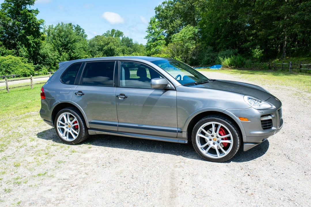 2009 Porsche 955/957 Cayenne GTS - Image 24 of 31
