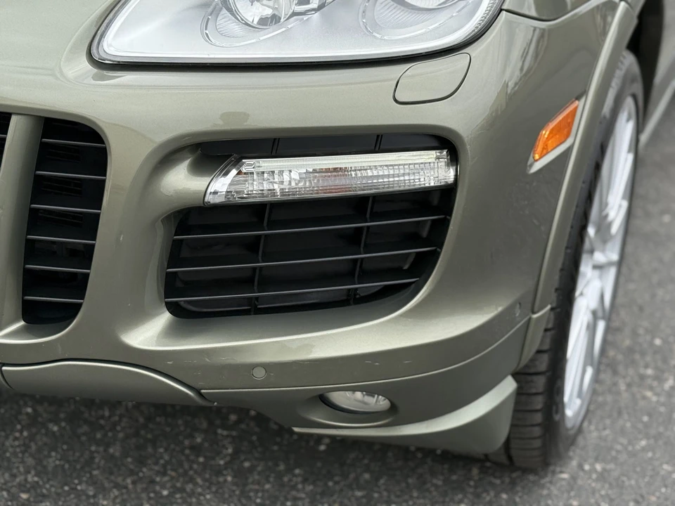 2009 Porsche 955/957 Cayenne GTS - Image 17 of 31
