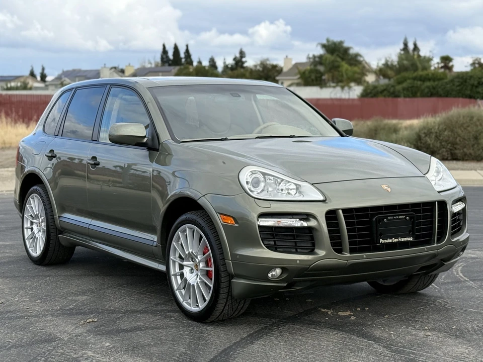 2009 Porsche 955/957 Cayenne GTS - Image 11 of 31